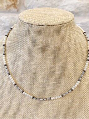 Short Silver White Pearl Beaded Necklace